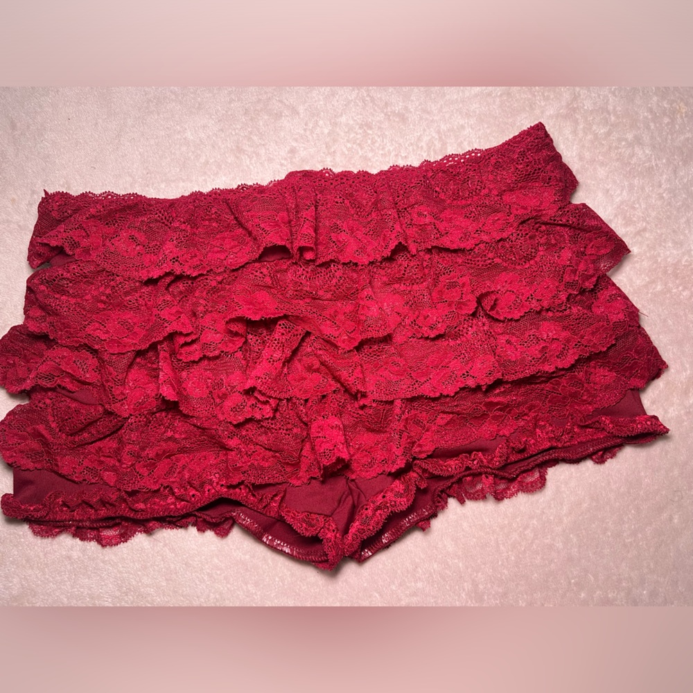 Lace Shorts - Deep Red - Picture 3 of 3